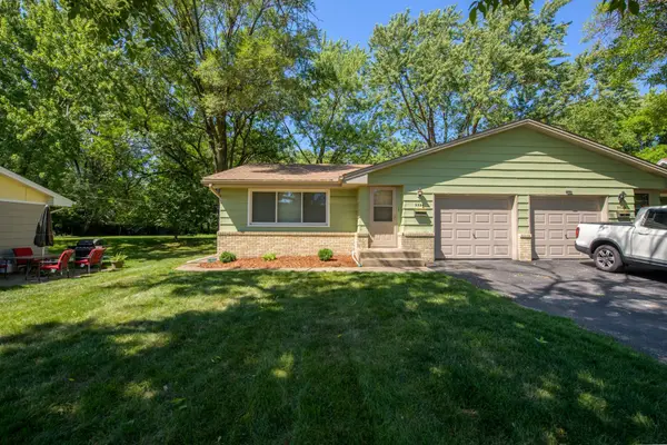 9522 Pleasant Avenue S, Minneapolis, MN 55420