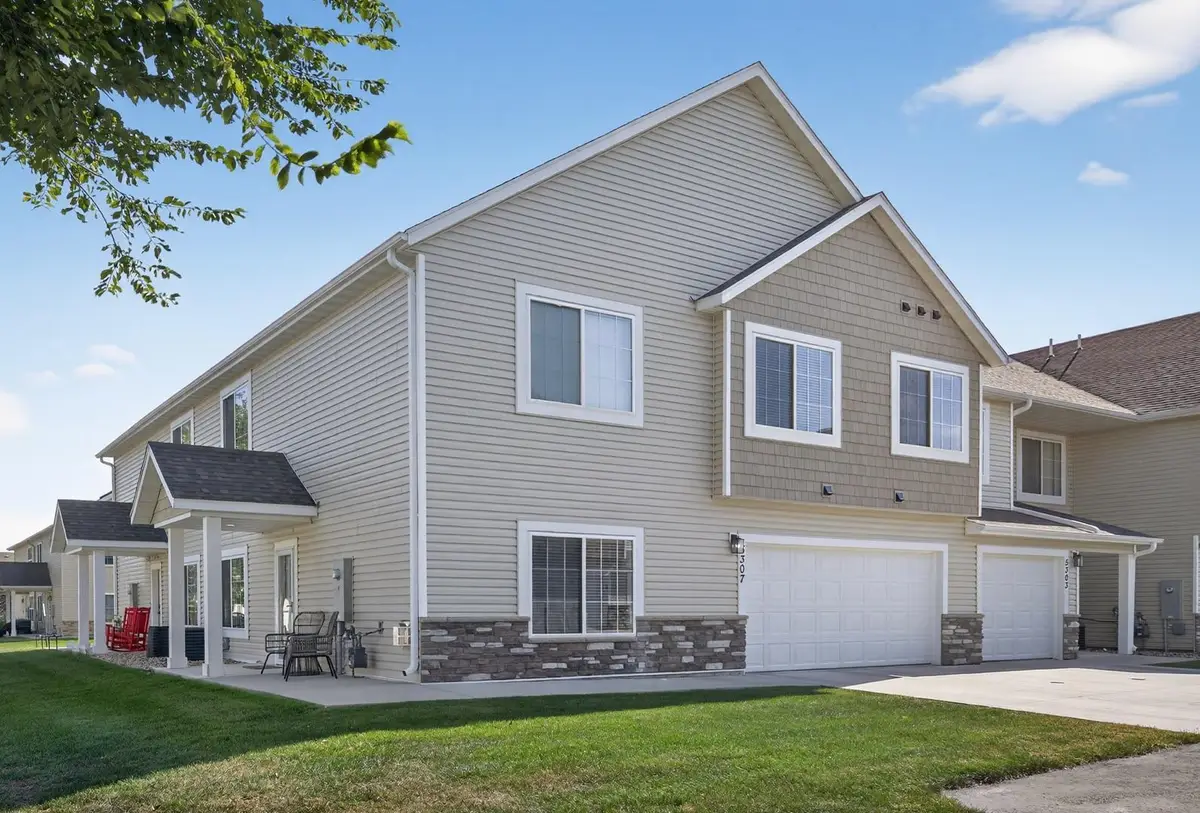 5307 Supalla Court Nw, Rochester, MN 55901 - Image #1