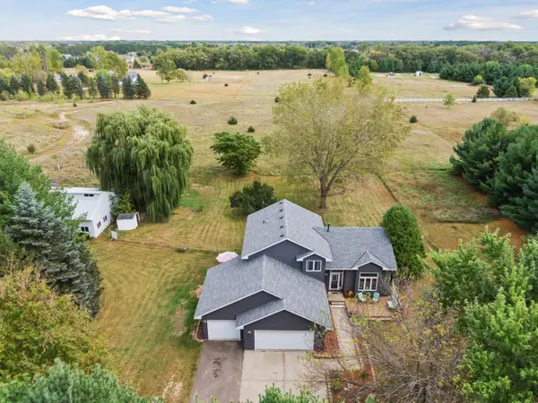 29928 152nd Street Nw, Zimmerman, MN 55398
