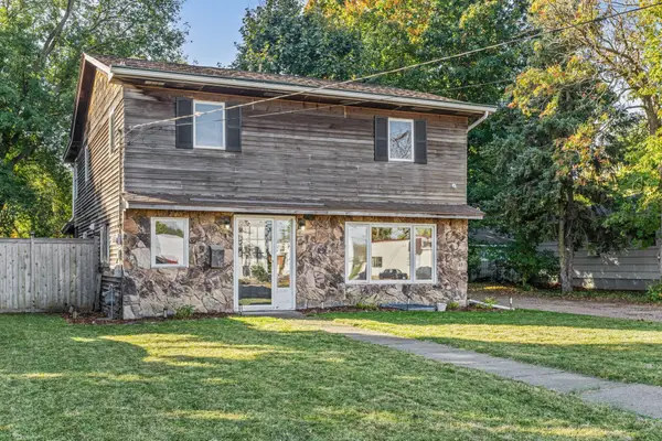 5249 Main Street E, Maple Plain, MN 55359