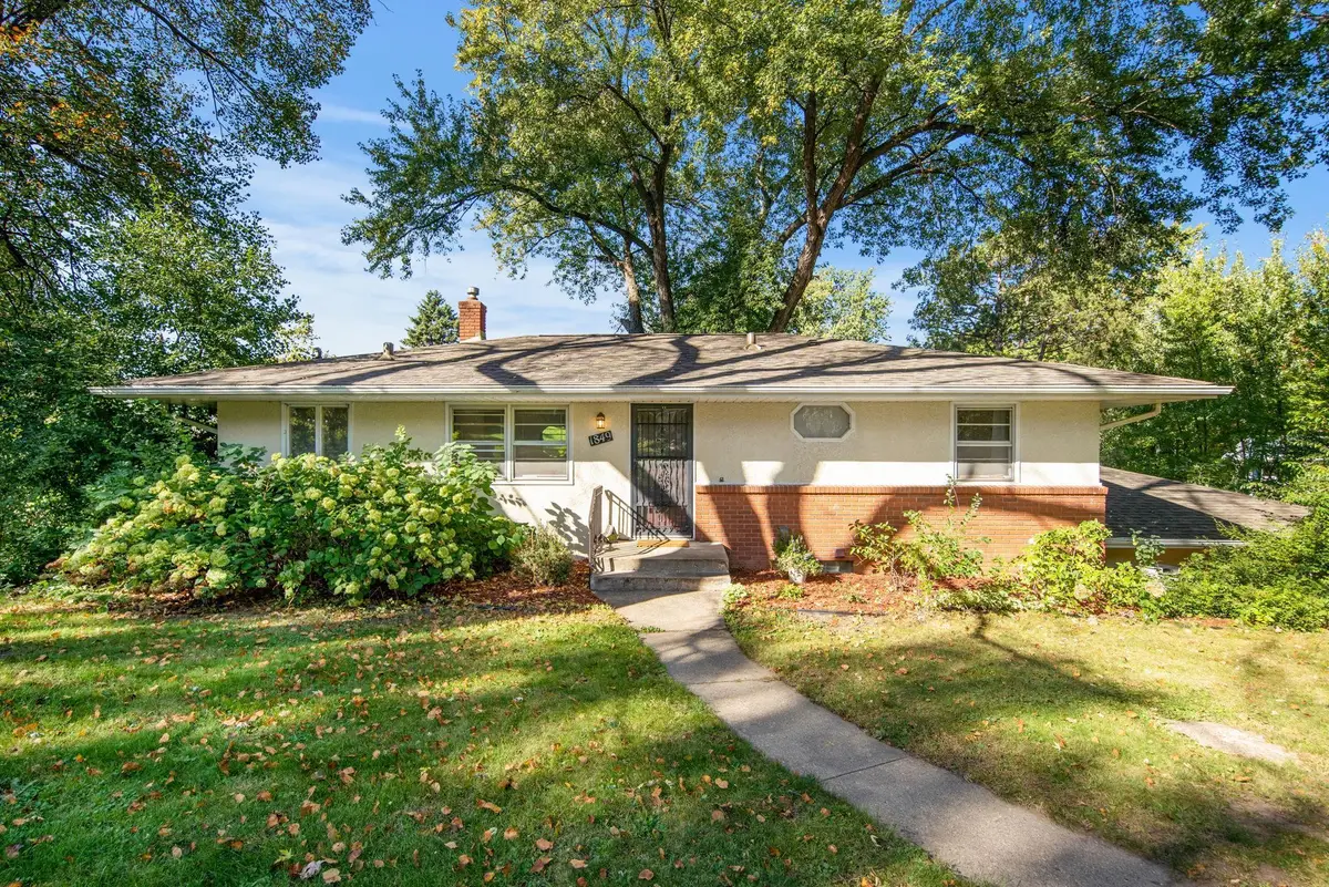 1849 Kennard Street, Maplewood, MN 55109 - #1