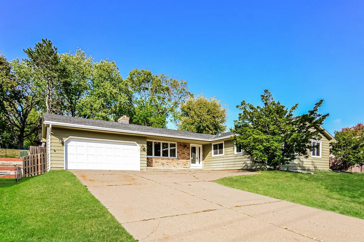 4708 W 102nd Street, Bloomington, MN 55437 - #1
