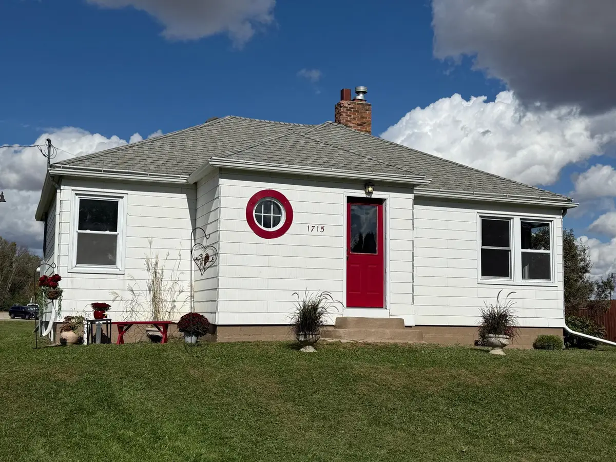 1715 SE Marshall Street, Albert Lea, MN 56007 - #1