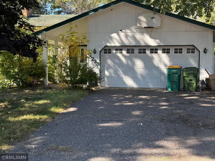 8233 Hampshire Court N, Minneapolis, MN 55445 - Image #3