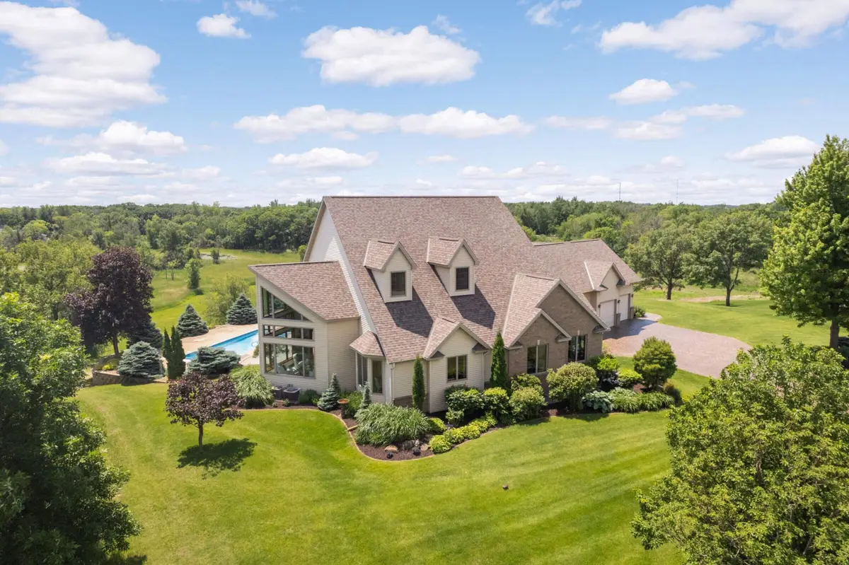 9721 Frontier Lane, Lakeville, MN 55044 - Image #1