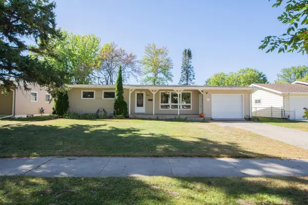 509 Birch Lane, Moorhead, MN 56560