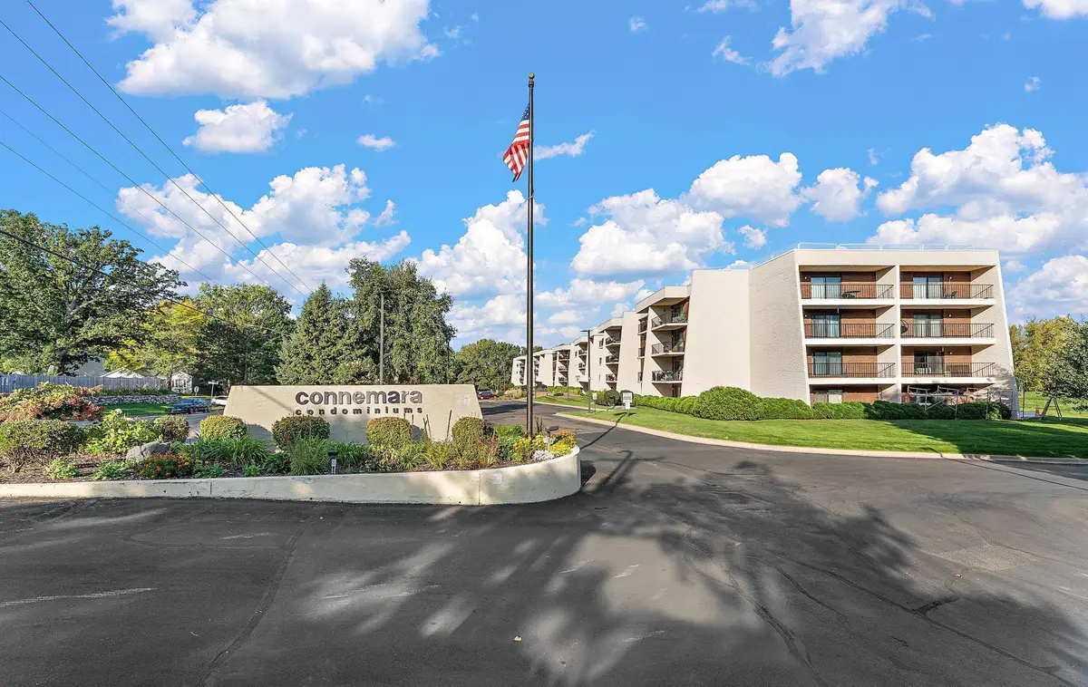 2445 Londin Lane E #310, Saint Paul, MN 55119 - Image #1