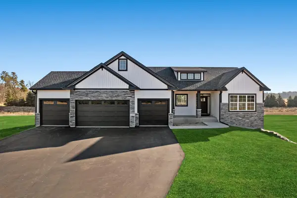 22232 Xenia Street, Oak Grove, MN 55011