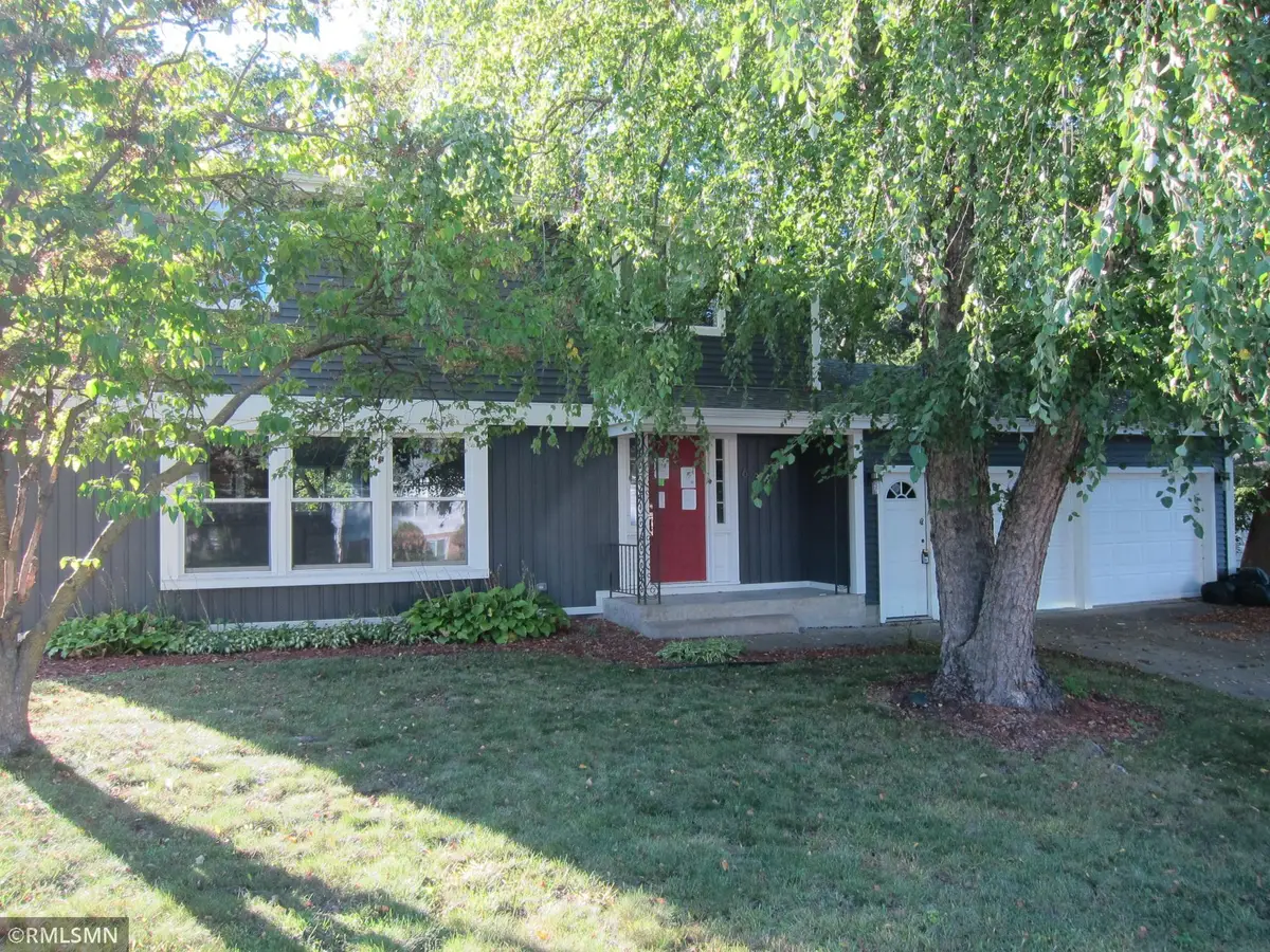 633 18th Avenue Sw, Rochester, MN 55902 - Image #1