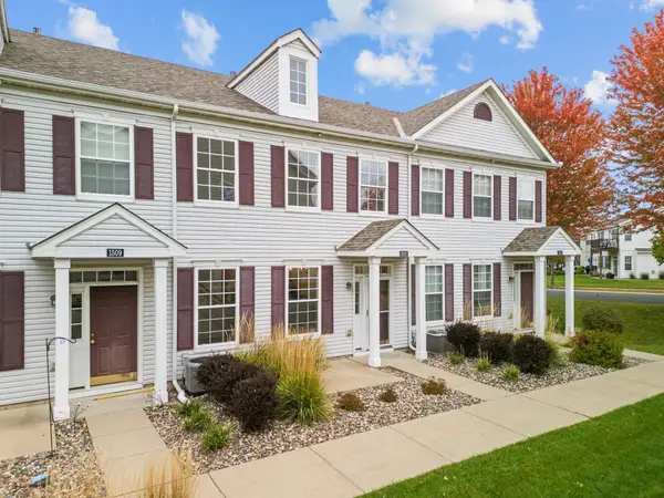 1507 Liberty Circle, Shakopee, MN 55379