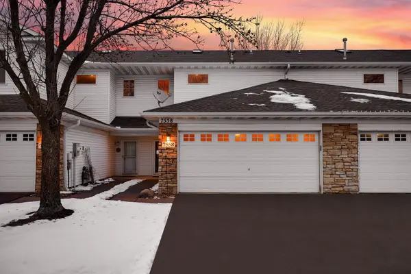 7558 6th Street N, Saint Paul, MN 55128