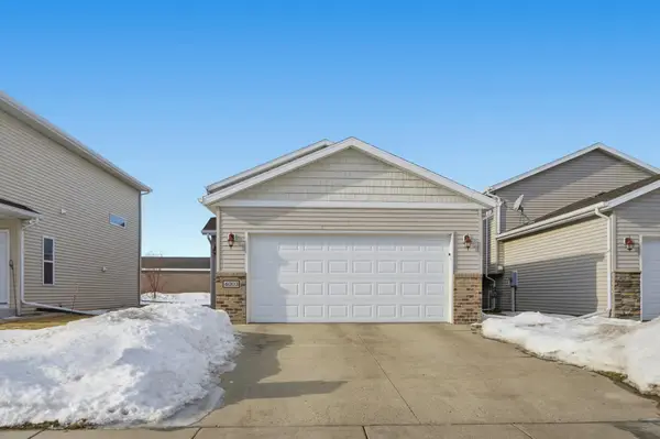 4003 9th Street S, Moorhead, MN 56560