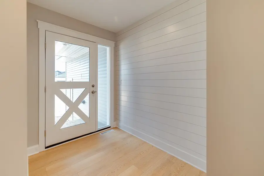 1884 Ashley Drive Ne, Byron, MN 55920 - Image #2