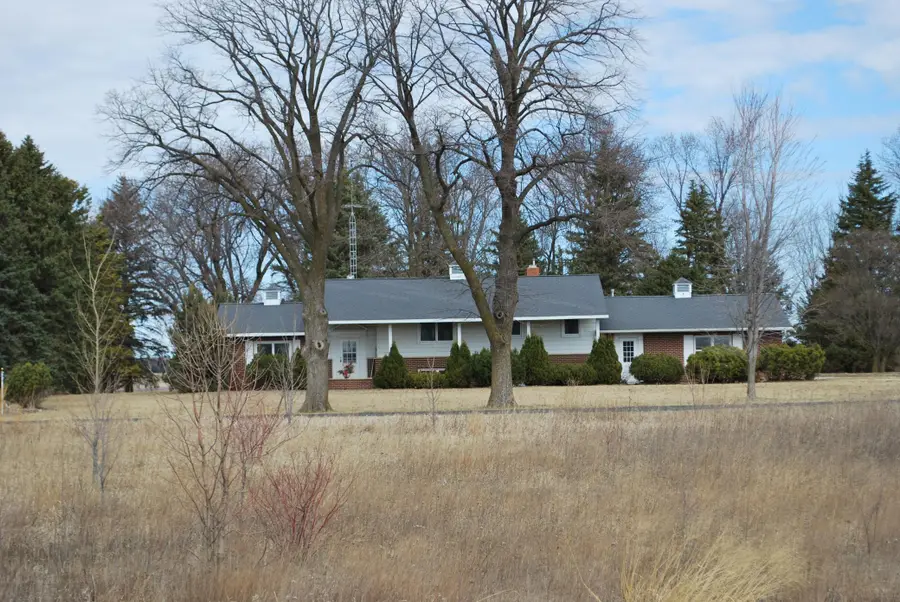 2404 State Highway 15, Truman, MN 56088 - Image #3