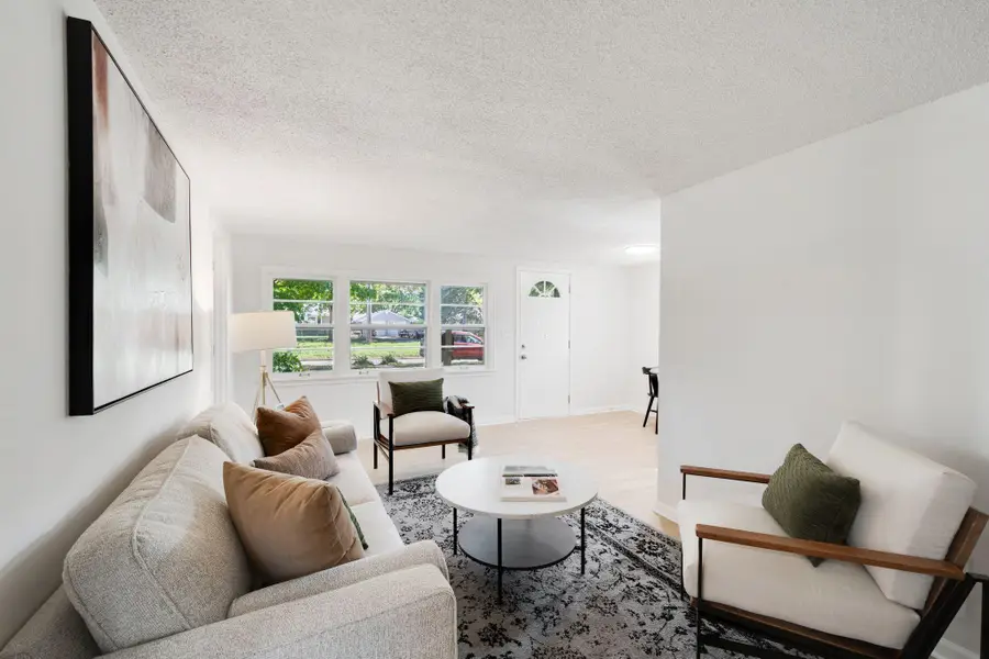 6820 Pleasant Avenue, Minneapolis, MN 55423 - Image #3