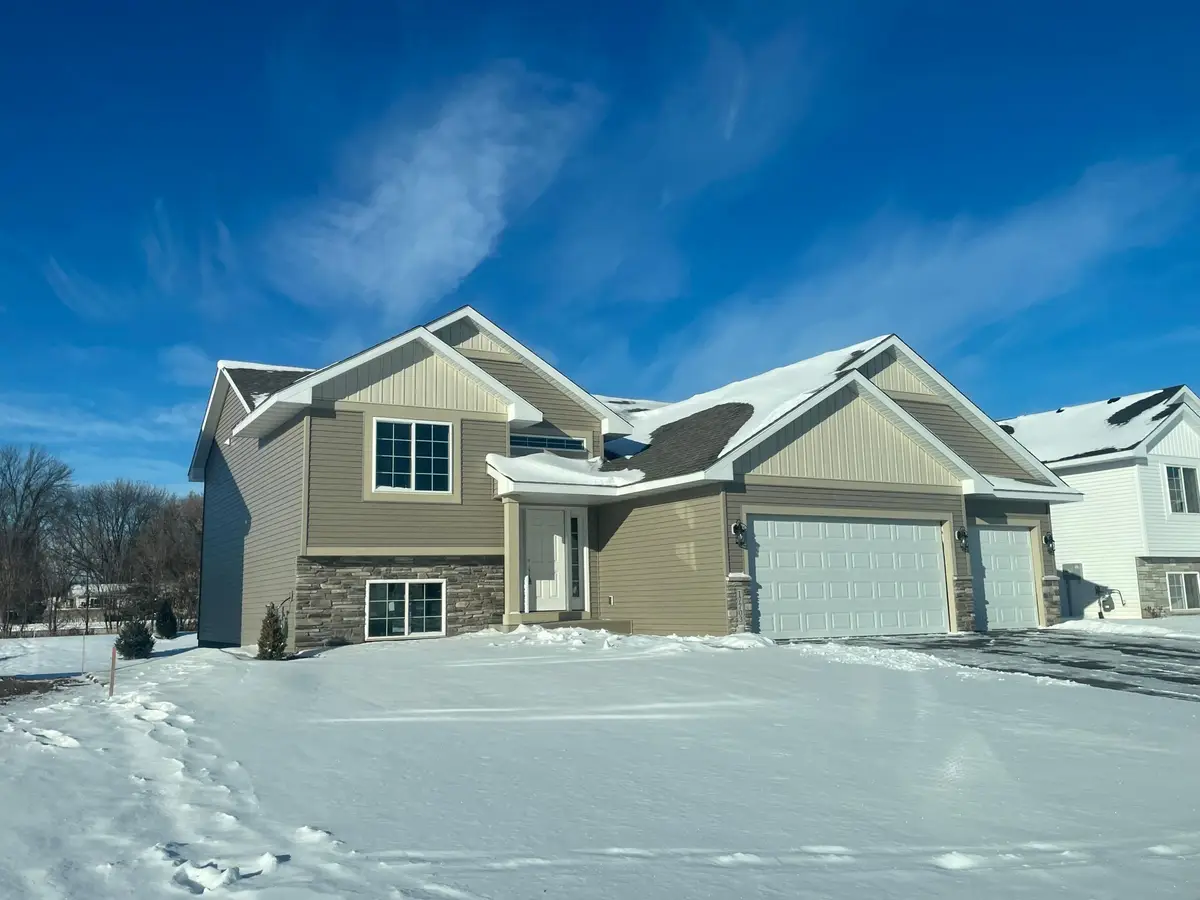 17703 Empire Trail, Lakeville, MN 55044 - Image #1