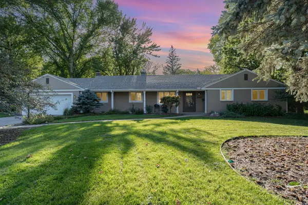 6608 W Shore Drive, Minneapolis, MN 55435