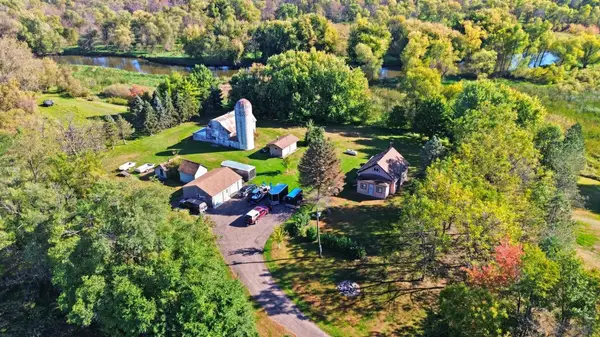 4250 35th Street Sw, Waverly, MN 55390