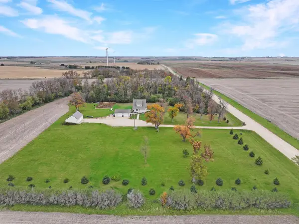 281 20th Avenue, Edgerton, MN 56128