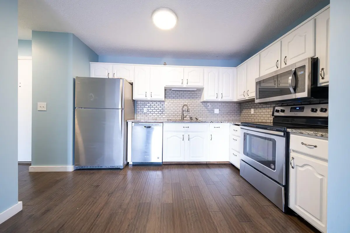 26 10th Street W #804, Saint Paul, MN 55102 - Image #1