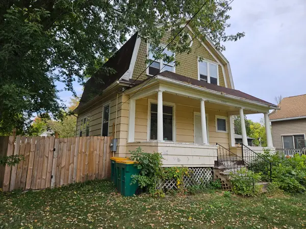 1212 Saint Joseph Avenue, Albert Lea, MN 56007