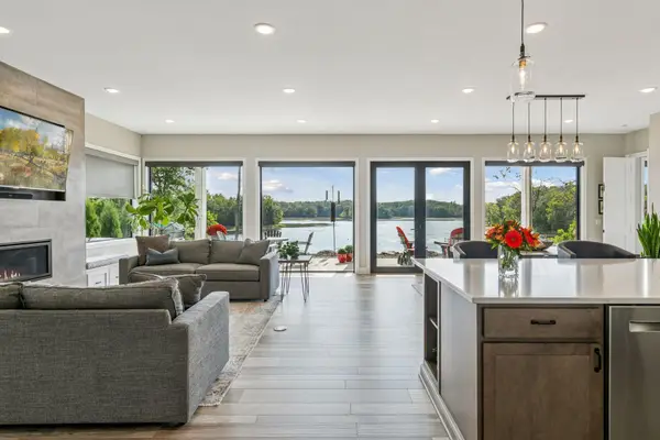 4869 Linden Cove Lane, Savage, MN 55378