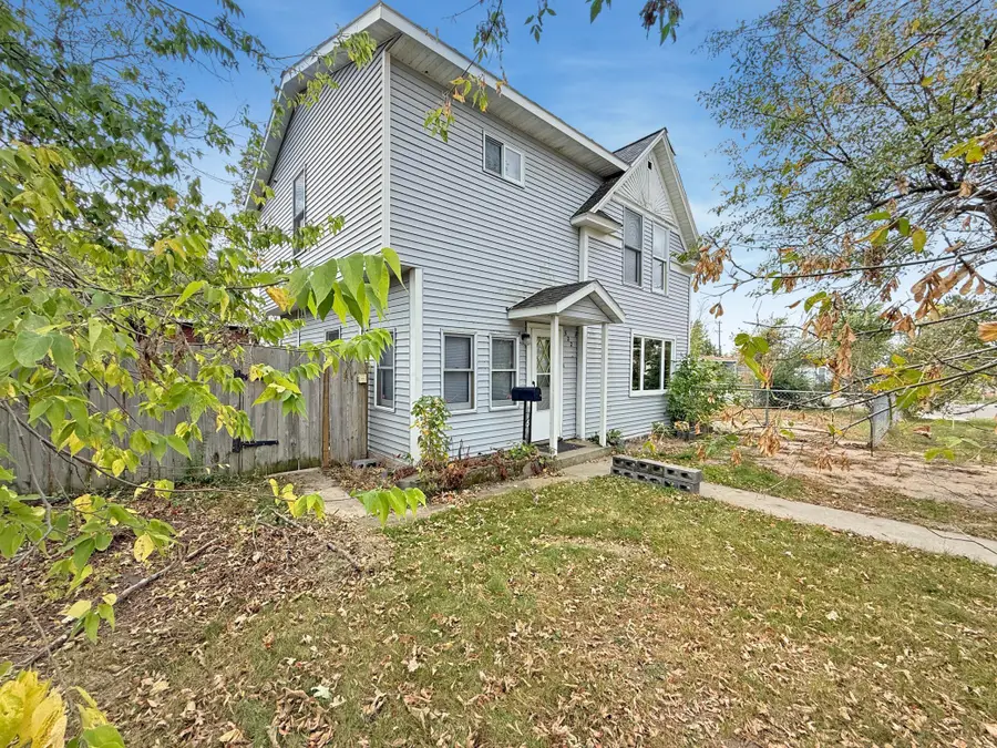 522 9th Street Nw, Bemidji, MN 56601 - #3