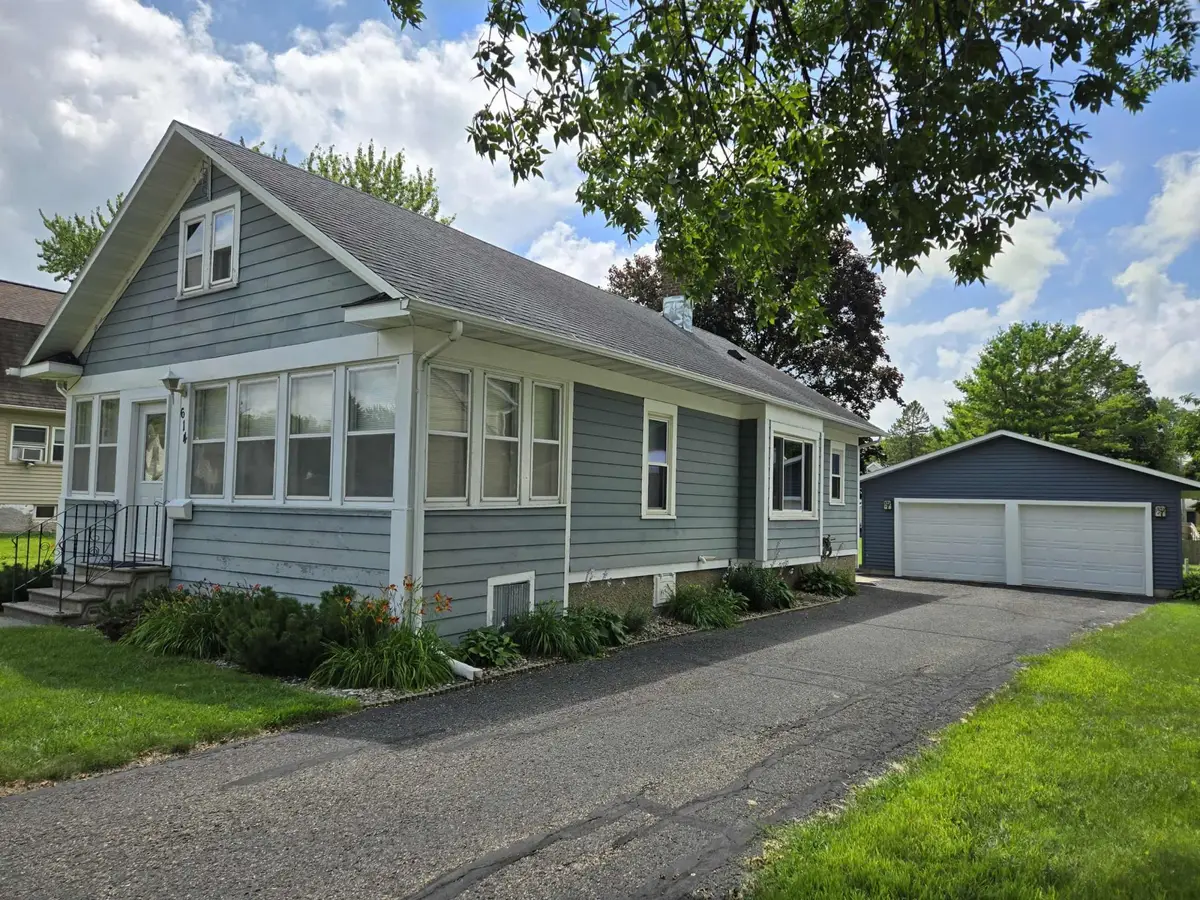 614 5th Street Sw, Waseca, MN 56093 - #1