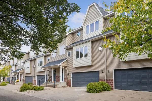 303 Oak Street, Prescott, WI 54021