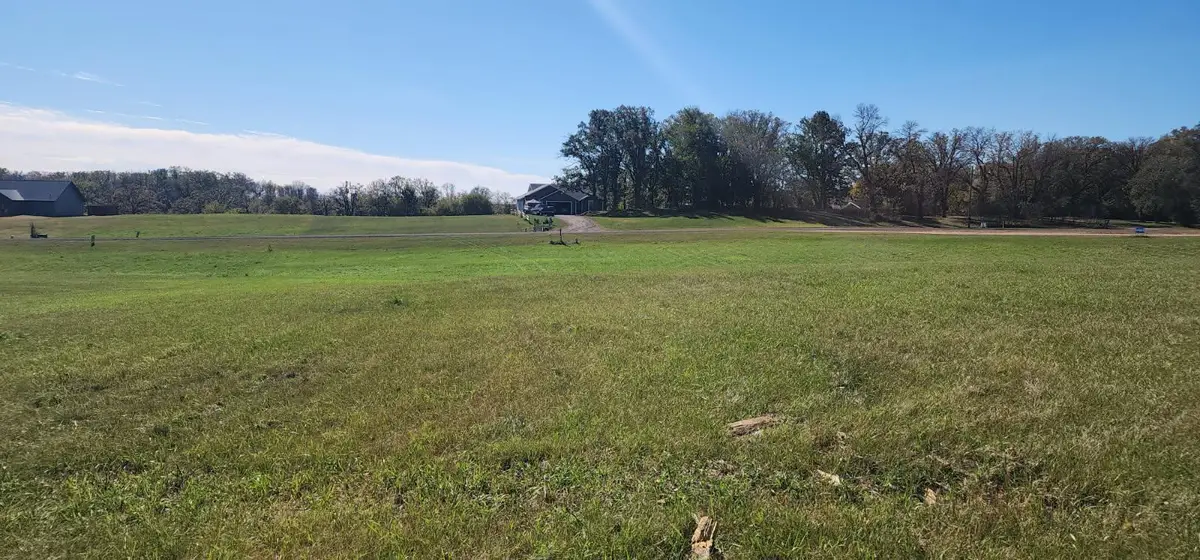 430 W Walnut Avenue, Frazee, MN 56544 - #1