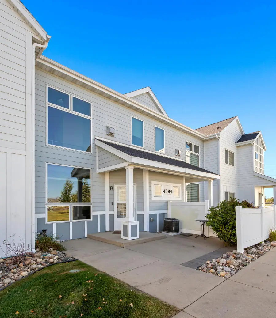 4394 46th Avenue S #B, Fargo, ND 58104 - #2