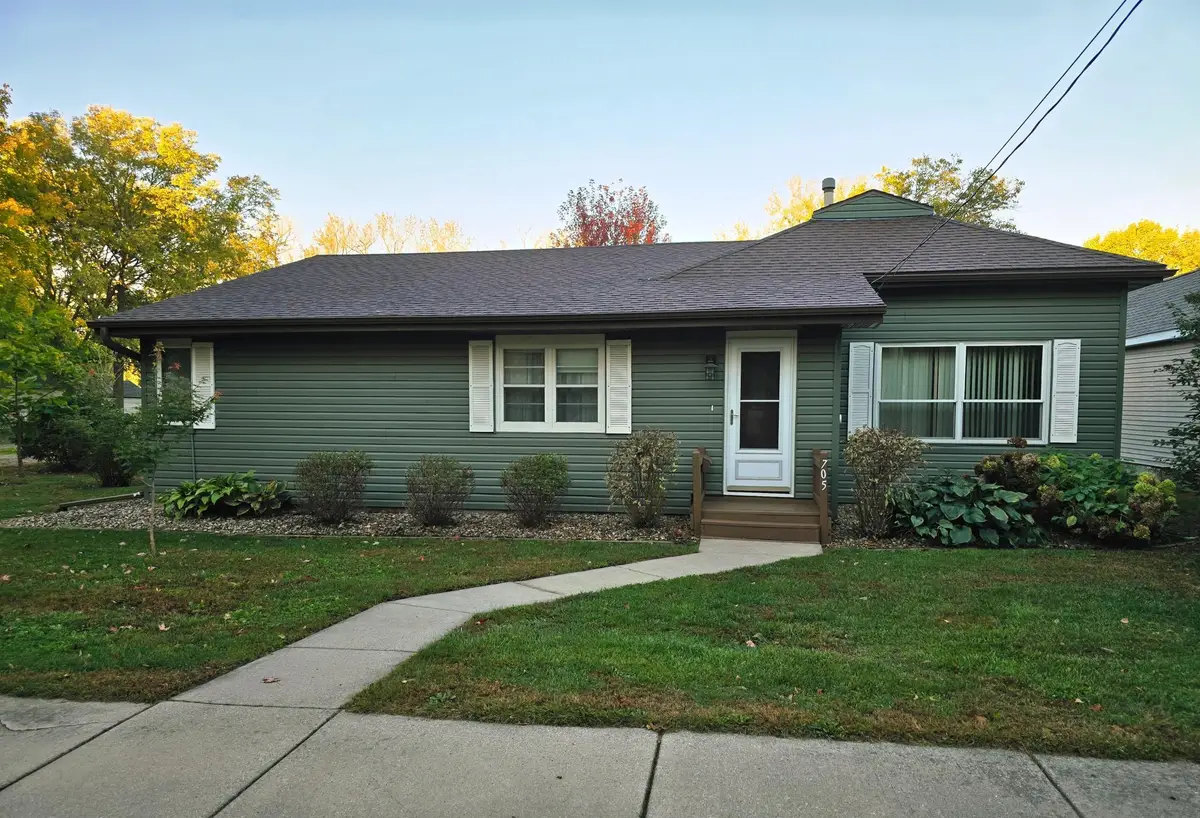 705 1st Street N, Waterville, MN 56096 - #1