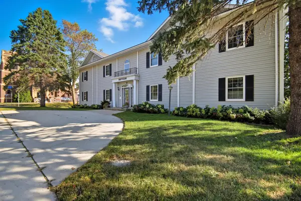 401 Walnut Avenue #201, Madison Lake, MN 56063