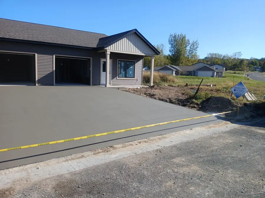 2011 20th Street, Zumbrota, MN 55992 - Image #2