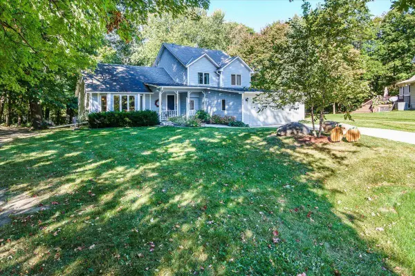 1045 Crest Ridge Court, Mound, MN 55364