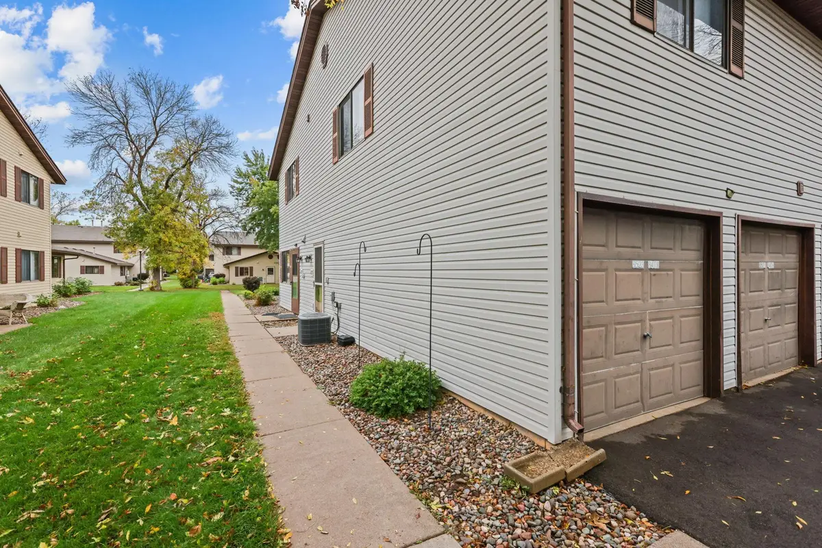 6523 84th Court N, Brooklyn Park, MN 55445 - Image #1