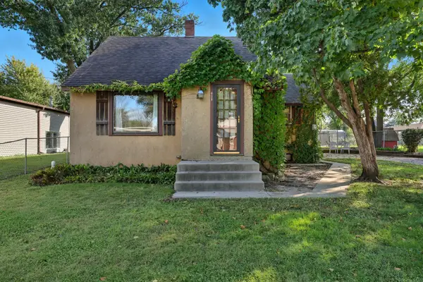 809 11th Street W, Hastings, MN 55033