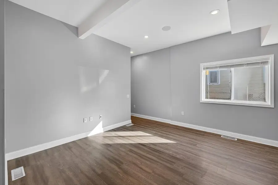 622 Bush Avenue, Saint Paul, MN 55130 - Image #3