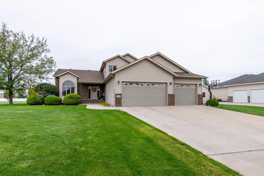 3662 N Sedona Court, West Fargo, ND 58078 - Image #2