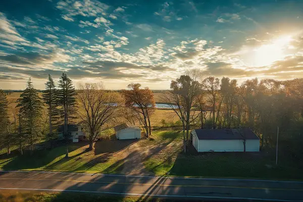 36287 Vickers Drive Ne, Cambridge, MN 55008