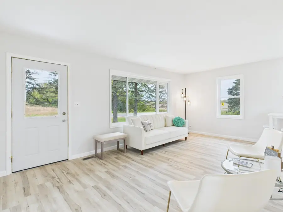 36287 Vickers Drive Ne, Cambridge, MN 55008 - Image #3