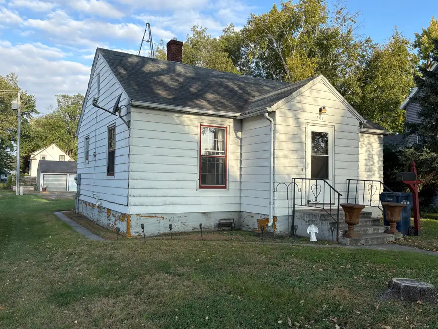 307 15 Street N, Benson, MN 56215 - #2