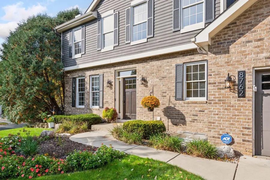 8762 Prescott Drive, Eden Prairie, MN 55347 - Image #2