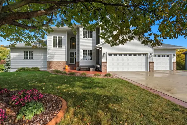 106 Meadow Wood Court, Jordan, MN 55352