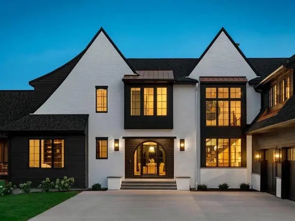 2224 Bridgevine Court, Maple Plain, MN 55359