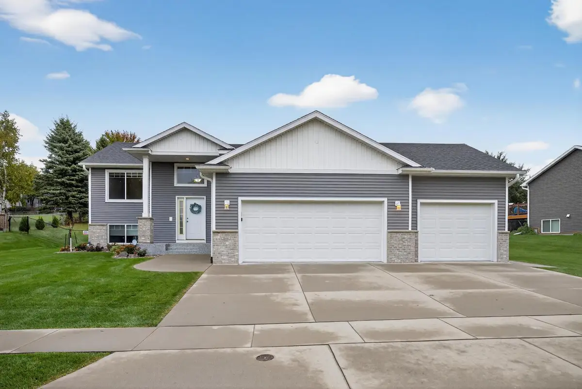 2846 20th Avenue Se, Rochester, MN 55904 - #1