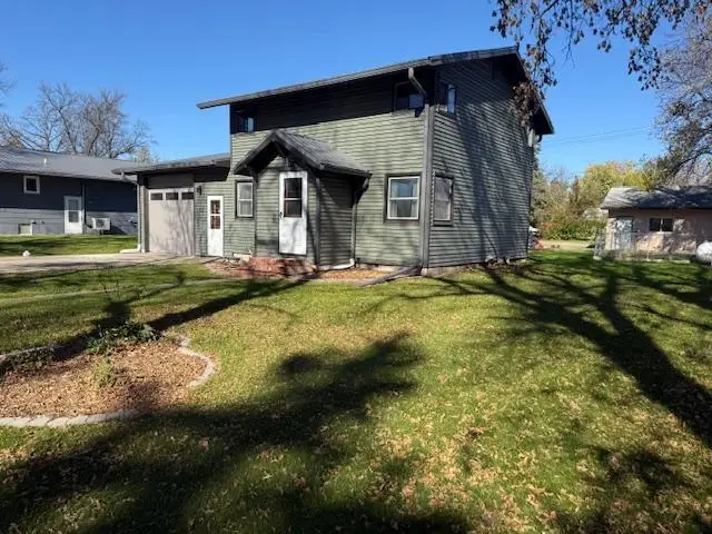 1403 Lenham Avenue Se, Cooperstown, ND 58425 - Image #2