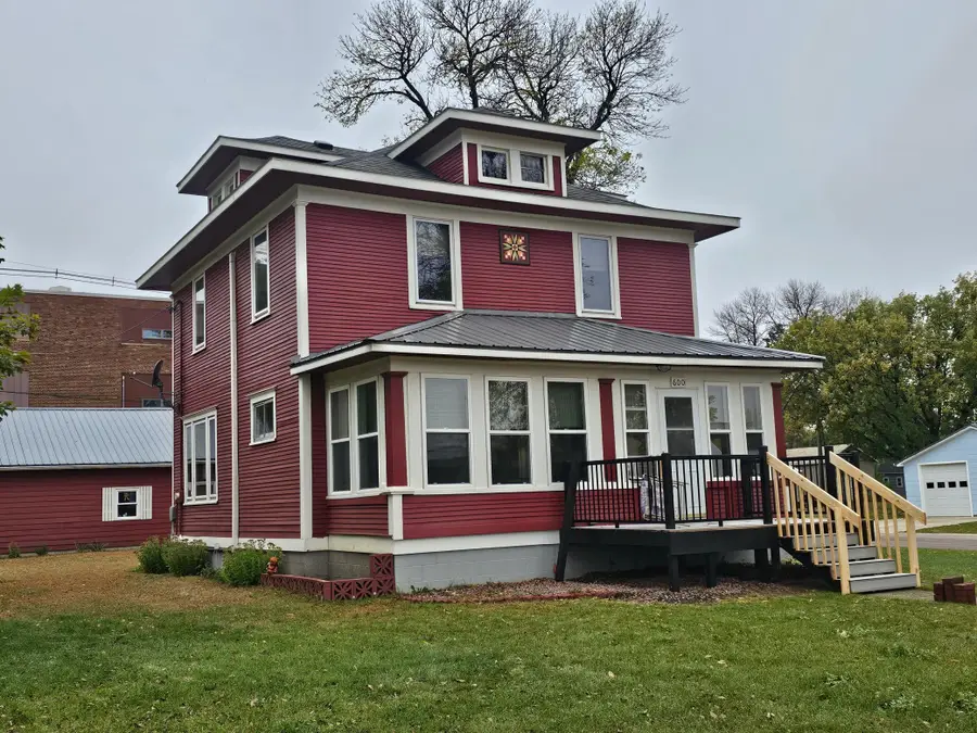 600 S Birch Street, Lamberton, MN 56152 - Image #2