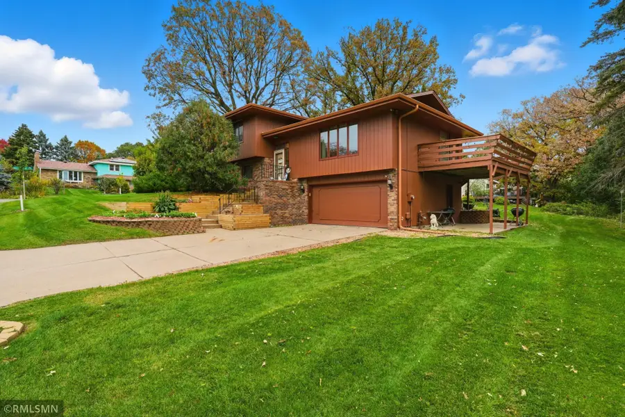 944 Pine View Court, Saint Paul, MN 55119 - #2
