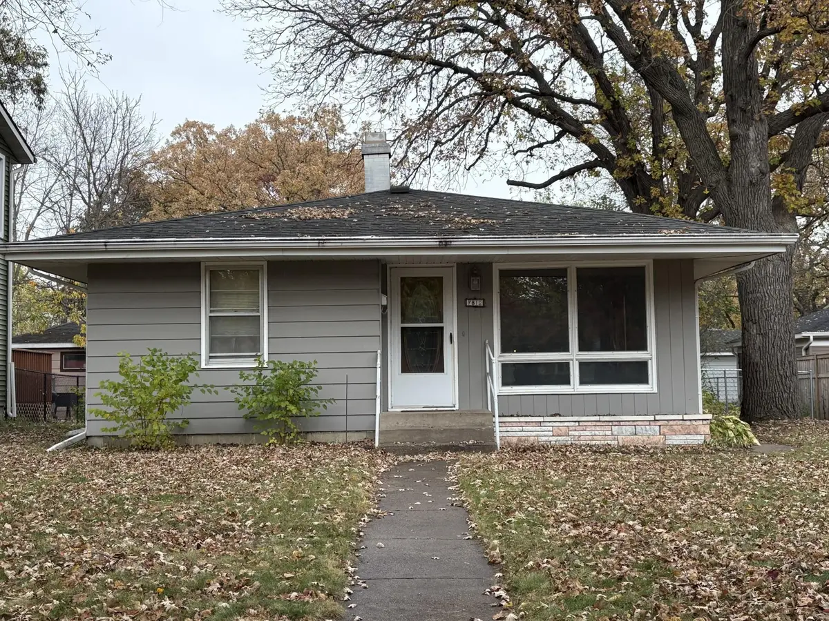 812 8th Avenue Se, Saint Cloud, MN 56304 - #1